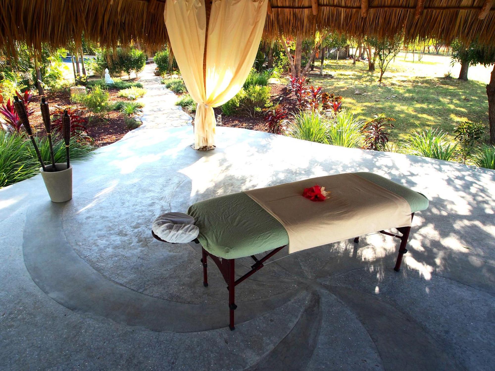 Surf Sanctuary Hotel El Limon Exterior photo