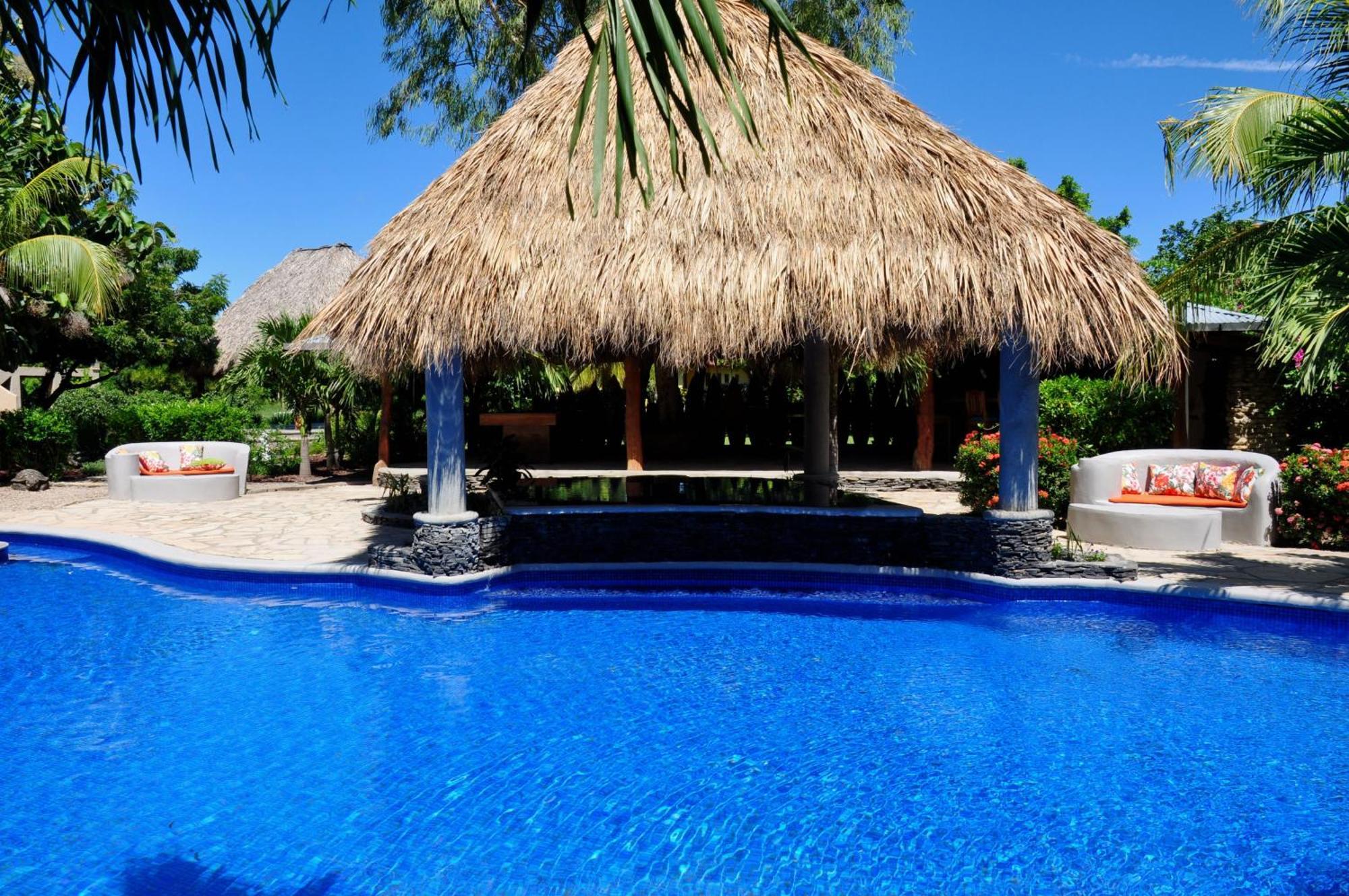Surf Sanctuary Hotel El Limon Exterior photo