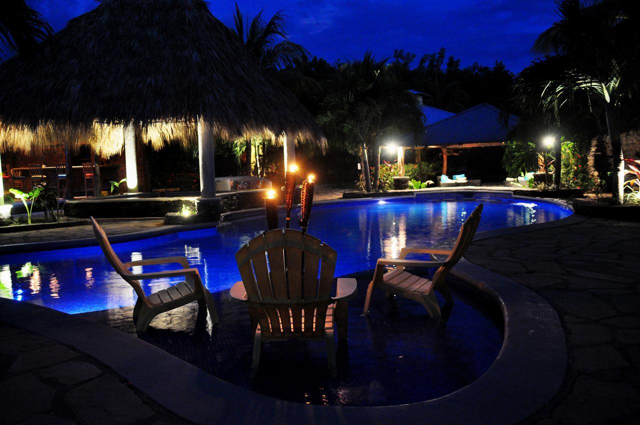 Surf Sanctuary Hotel El Limon Exterior photo