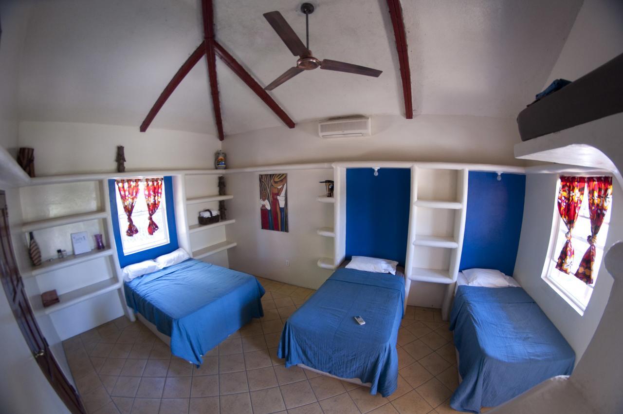 Surf Sanctuary Hotel El Limon Exterior photo